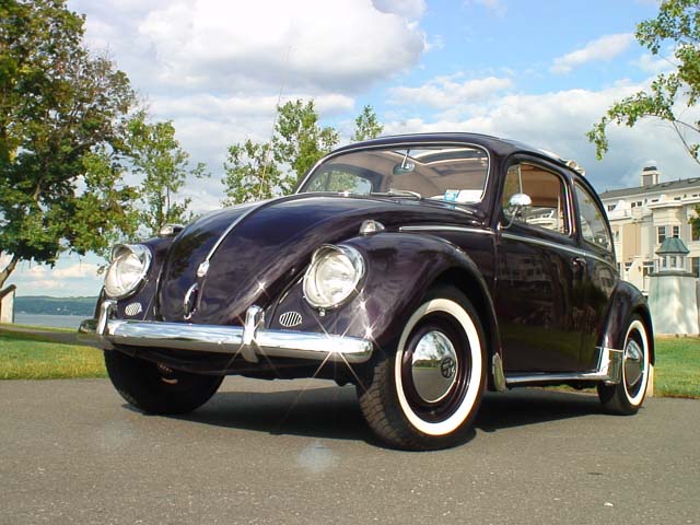 Vintage 1958 Ragtop VW Beetle BuG