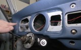Classic VW BuGs – Installing 1968 and Later Padded Dash for Beetle
