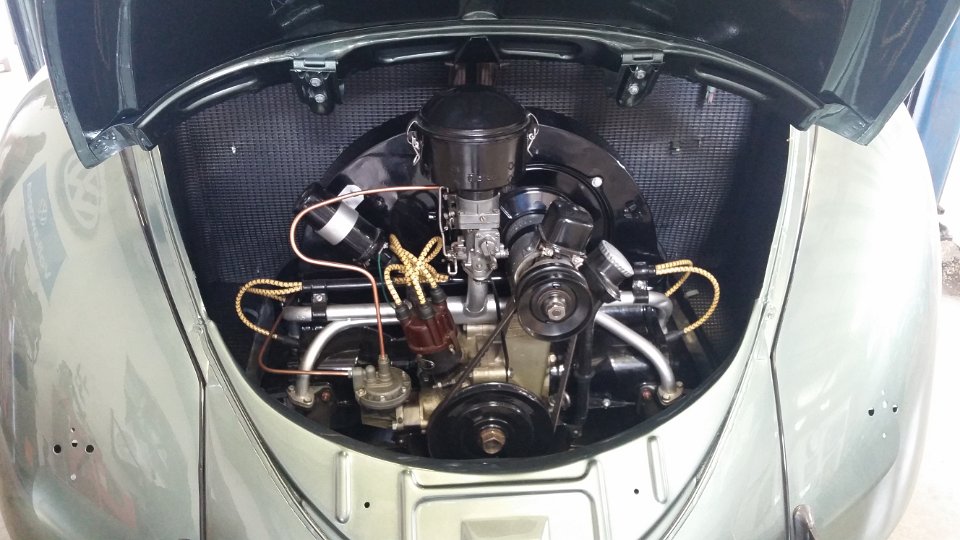Vw beetle shop engine bay